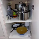 Maisonette Korfes-δύο αυτόνομοι όροφοι πέτρινης βίλας Карпенисион