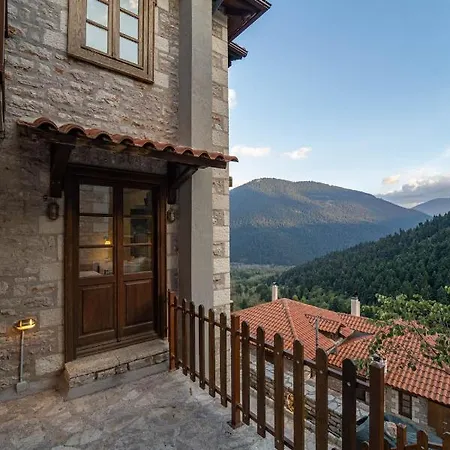Maisonette Korfes: Two-story For Families And Small Groups Apartment Karpenisi
