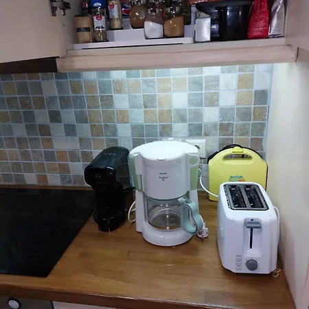 Maisonette Korfes-κορφές δύο αυτόνομοι όρoφοι για οικογένειες και μικρές παρέες Karpenísion