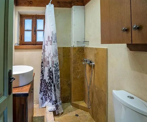 Apartment Maisonette Korfes: Two-story For Families And Small Groups