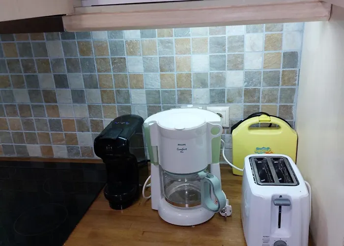 Maisonette Korfes: Two-story For Families And Small Groups Karpenisi